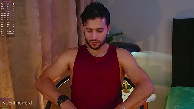 Valentinoford online show from 10.03.25