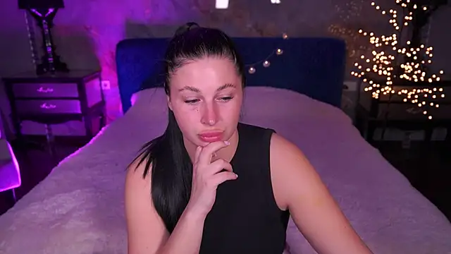 ArianaDarkk online show from 04.06.26