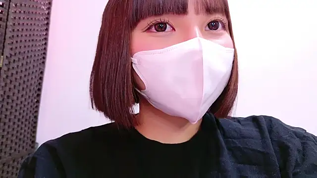 Snapshot of senachinnn chatting on 03.19.25 senachinnn online show from 03.19.25