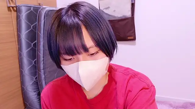 Snapshot of senachinnn chatting on 09.28.25 senachinnn online show from 09.28.25