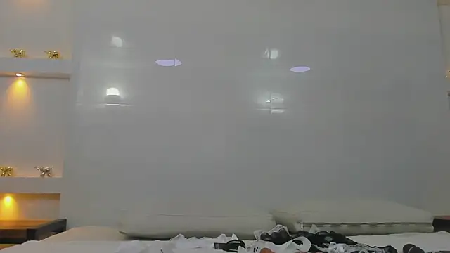 Dalia-Prada online show from 04.14.26