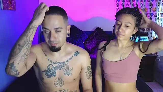 Snapshot of tony_and_sophia chatting on 10.06.25 tony and sophia online show from 10.06.25