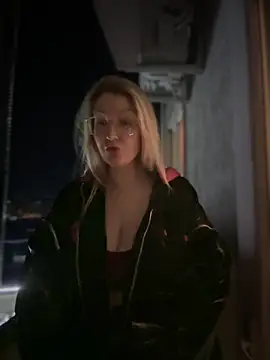 Snapshot of Teya_moon_ chatting on 03.06.25 Teya moon online show from 03.06.25