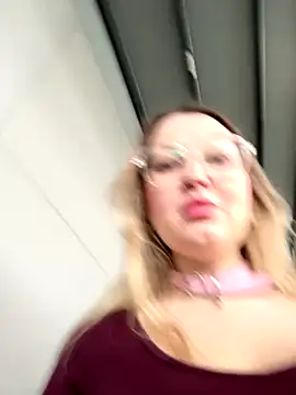 Teya moon  online show from 01.08.26