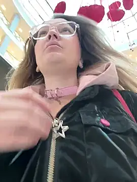 Teya moon  online show from 03.19.26