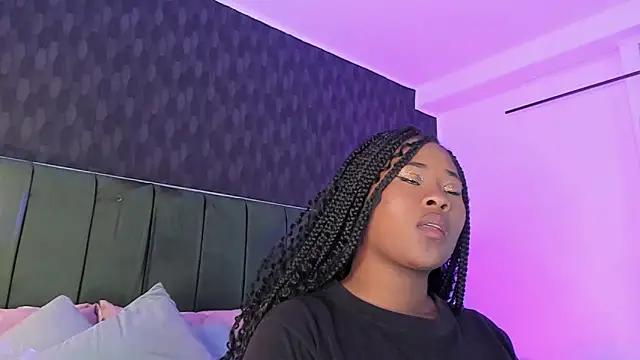 Anneth  M online show from 12.12.24