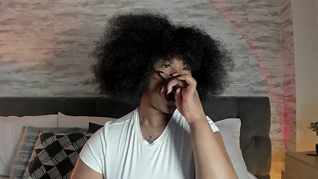 Anneth  M online show from 10.28.25