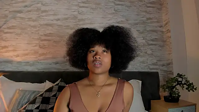 Anneth  M online show from 12.04.25