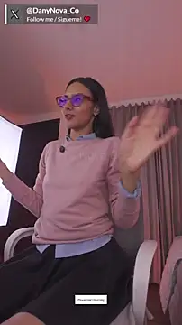 Snapshot of DanyNova_Co chatting on 02.10.25 DanyNova Co online show from 02.10.25