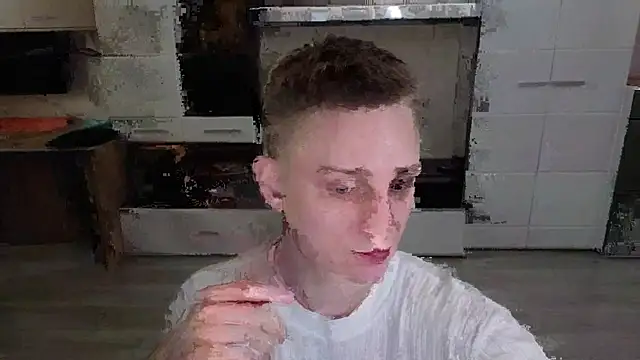 Snapshot of angryzan chatting on 11.05.25 angryzan online show from 11.05.25