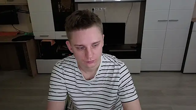 Snapshot of angryzan chatting on 11.07.25 angryzan online show from 11.07.25