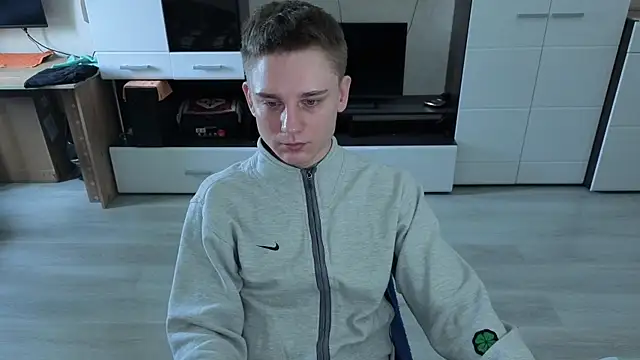 Snapshot of angryzan chatting on 11.12.25 angryzan online show from 11.12.25