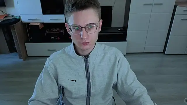 angryzan online show from 11.20.25