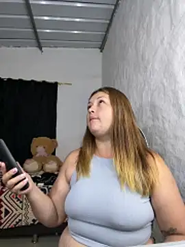 Sofia Queen17 online show from 10.31.25