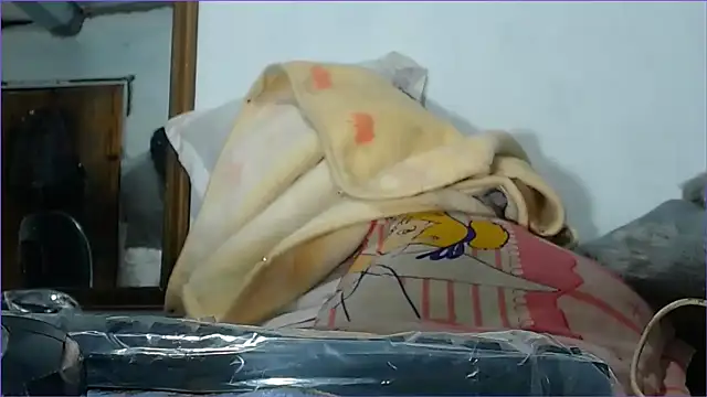 hairy pussywet online show from 12.05.25