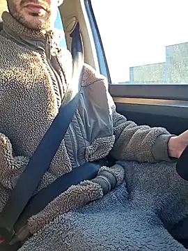 Zeefy online show from 03.05.26