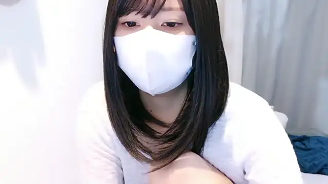 Snapshot of YUTSU_KI chatting on 06.25.26 YUTSU KI online show from 06.25.26