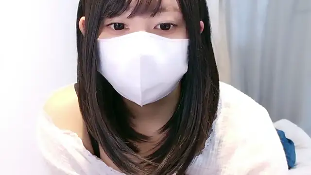 Snapshot of YUTSU_KI chatting on 07.05.26 YUTSU KI online show from 07.05.26