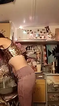 Snapshot of whitetrashdirtyslut chatting on 05.17.26 whitetrashdirtyslut online show from 05.17.26