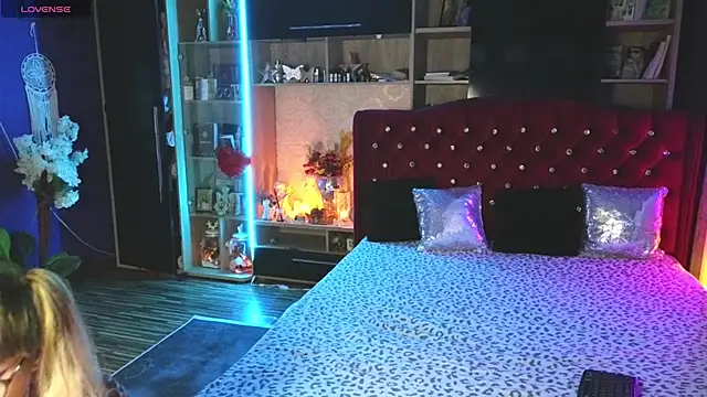 Snapshot of SeductiveCeline chatting on 02.17.26 SeductiveCeline online show from 02.17.26