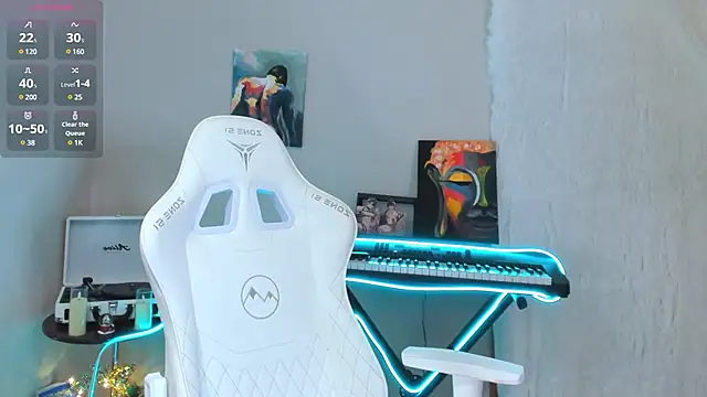 Snapshot of 4ever_dude chatting on 02.02.25 4ever dude online show from 02.02.25