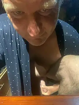 Snapshot of sexycouple109 chatting on 12.10.24 sexycouple109 online show from 12.10.24