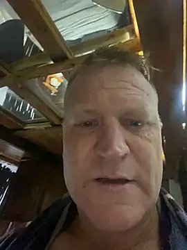 Snapshot of sexycouple109 chatting on 01.13.25 sexycouple109 online show from 01.13.25