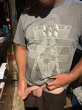 Snapshot of sexycouple109 chatting on 01.17.25 sexycouple109 online show from 01.17.25