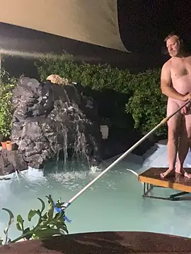 Snapshot of sexycouple109 chatting on 10.14.25 sexycouple109 online show from 10.14.25