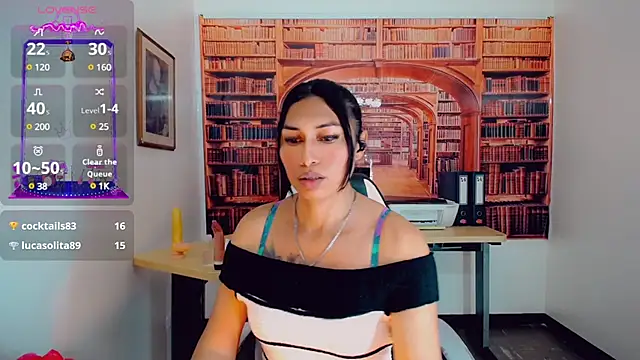 khiara moretti online show from 12.14.24