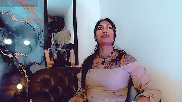 Snapshot of khiara_moretti chatting on 11.07.25 khiara moretti online show from 11.07.25