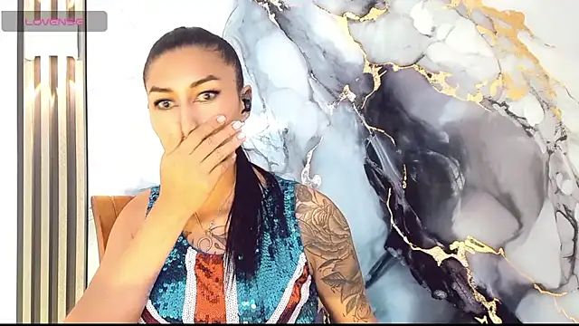 khiara moretti online show from 01.09.26