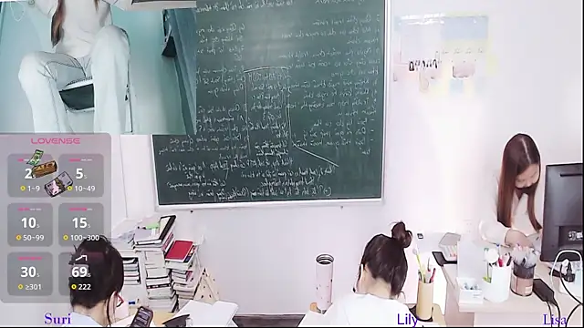 Snapshot of _Math_ chatting on 06.03.26 Math online show from 06.03.26