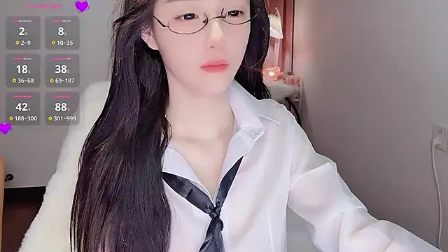 Snapshot of Duomiz chatting on 10.10.25 Duomiz online show from 10.10.25