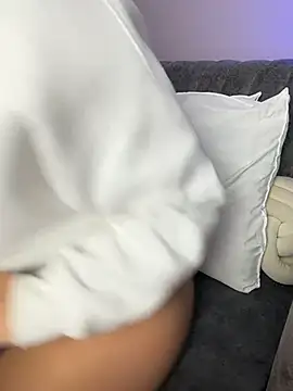 Snapshot of GabriellaFerrer chatting on 02.24.26 GabriellaFerrer online show from 02.24.26