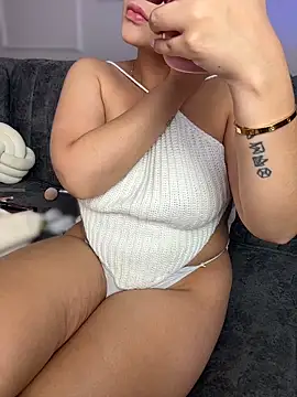 Snapshot of GabriellaFerrer chatting on 02.27.26 GabriellaFerrer online show from 02.27.26