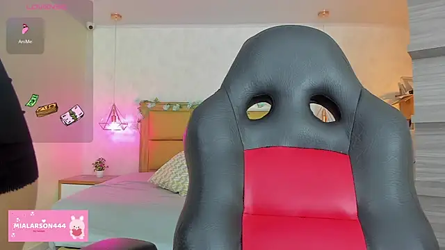 LARSONMIA online show from 02.07.26