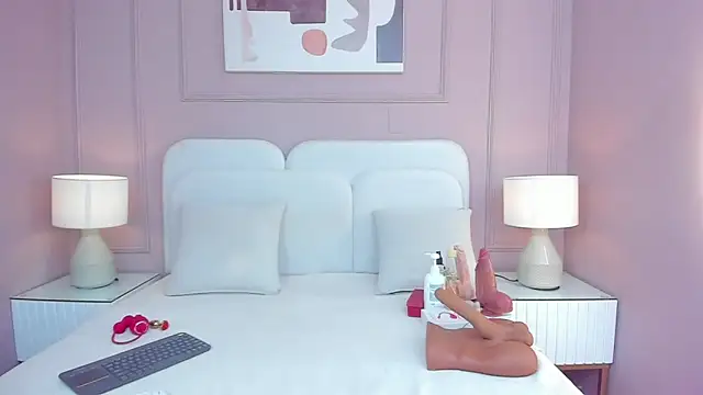 Sara Vanegas online show from 11.28.25