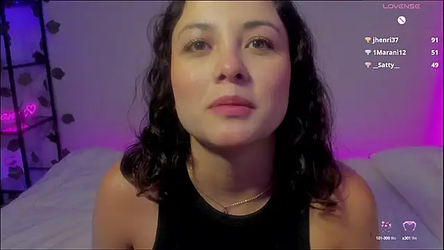Megan Rodrigo online show from 01.17.25