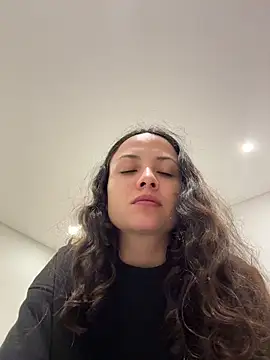 Megan Rodrigo online show from 06.25.26
