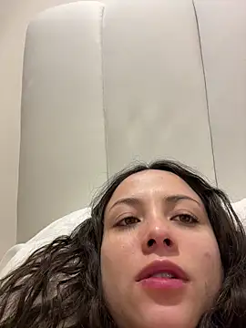Megan Rodrigo online show from 06.27.26