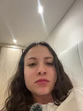 Megan Rodrigo online show from 07.17.26