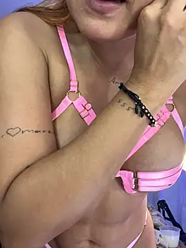 Snapshot of Amber_Martins_ chatting on 02.27.25 Amber Martins online show from 02.27.25