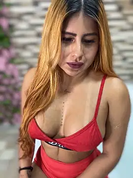 Snapshot of Amber_Martins_ chatting on 09.09.25 Amber Martins online show from 09.09.25