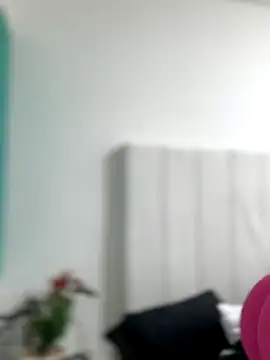 Snapshot of Amber_Martins_ chatting on 10.08.25 Amber Martins online show from 10.08.25