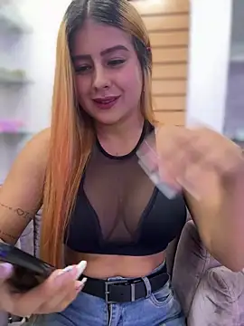 Amber Martins  online show from 03.07.26