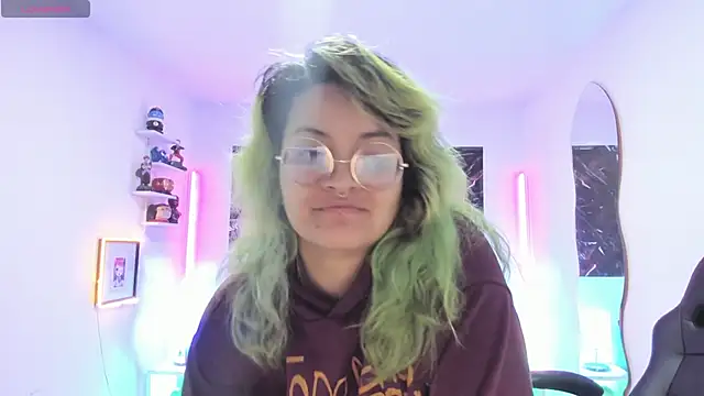 lucky-leah online show from 10.03.25