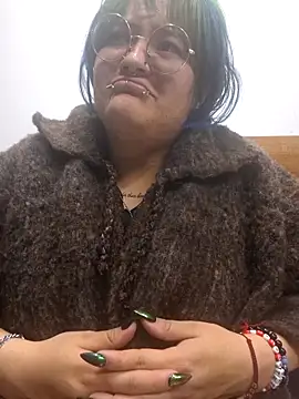 lucky-leah online show from 03.01.26