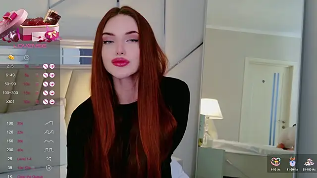 Snapshot of Anje_Cox chatting on 02.02.25 Anje Cox online show from 02.02.25