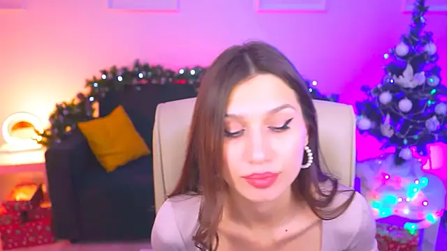 Snapshot of MollyPerry chatting on 12.10.24 MollyPerry online show from 12.10.24